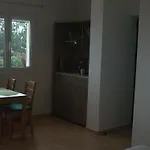 מלון דירות Merlot Village 4*