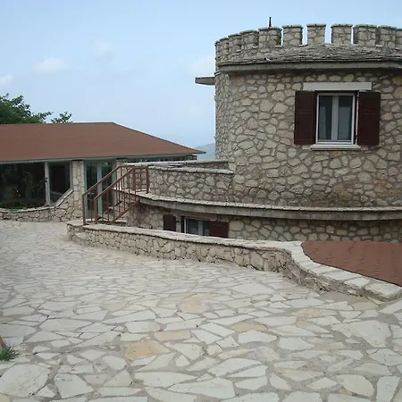 Merlot Village Karia (Lefkada)
