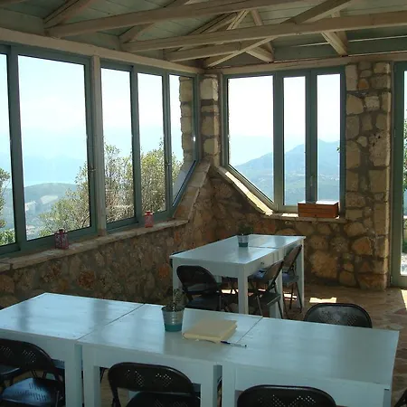 Appart hôtel Merlot Village Kariá